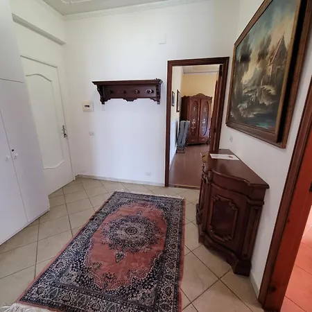 Apartment Ekaterina House-grande In Centro