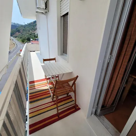 Ekaterina House-grande In Centro Brolo