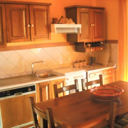 Ekaterina House-grande In Centro * Brolo